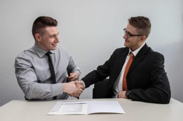 Exploring Business Partnership Benefits for Startup Growth